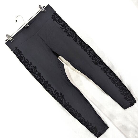 NWOT! ANN TAYLOR FACTORY! LUXE BLACK,  FLORAL RELIEF STRIPED SIDE LEGGINGS!  S - Picture 9 of 9